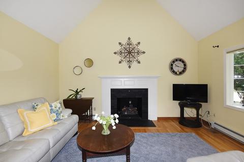 44 Spinnaker Ln, Bourne, MA 02559 photo 3