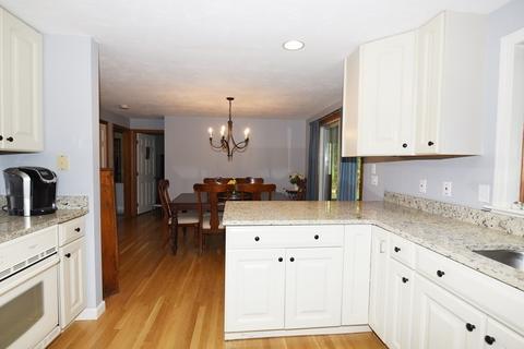 44 Spinnaker Ln, Bourne, MA 02559 photo 17
