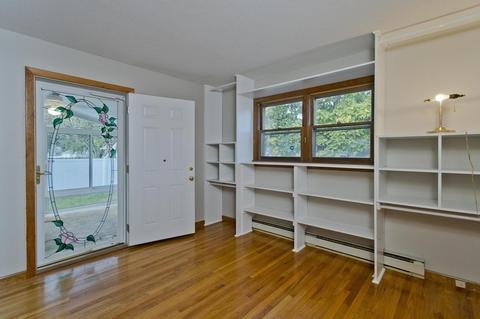 29 Lamont St, Springfield, MA 01119 photo 13