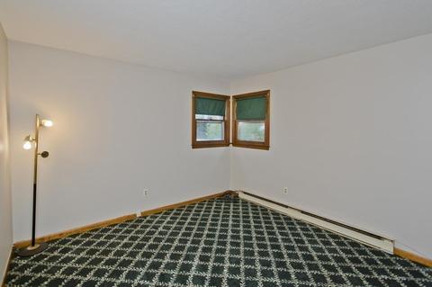 29 Lamont St, Springfield, MA 01119 photo 9