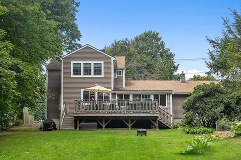 54 Pine St, Danvers, MA 01923 photo 13