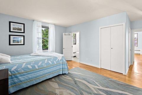 49 Harvard Ave #5, Brookline, MA 02446 photo 13