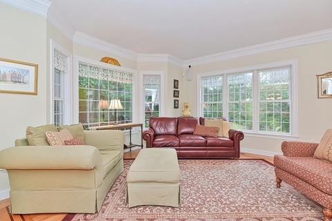11 Dudley Rd, Mendon, MA 01756 photo 10