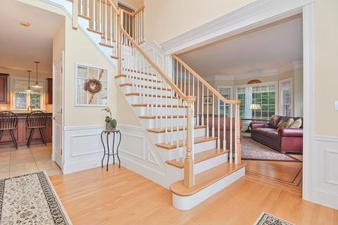 11 Dudley Rd, Mendon, MA 01756 photo 6