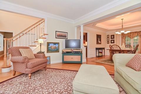 11 Dudley Rd, Mendon, MA 01756 photo 11
