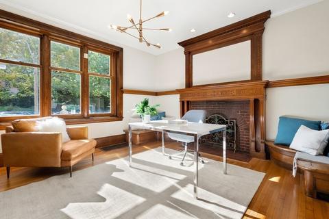 101 Dean Rd, Brookline, MA 02445 photo 8