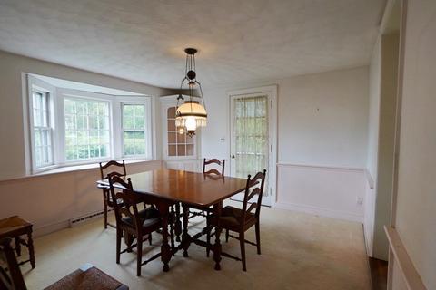 66 Beach St, Marblehead, MA 01945 photo 5