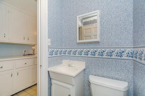 27 Fairmount Rd, Reading, MA 01867 photo 6