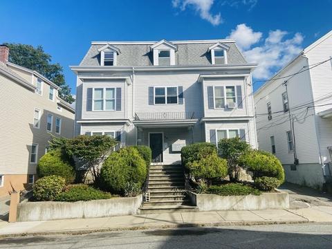 46 Forest St, Fall River, MA 02721 photo 2