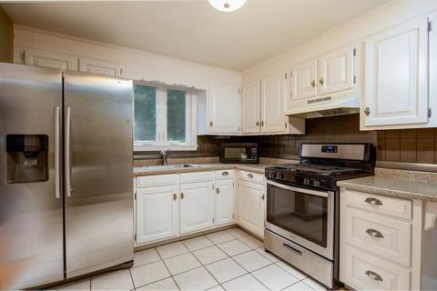 9 Spring St, Foxboro, MA 02035 photo 13