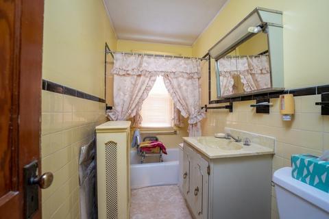 290 Goodwin St, Springfield, MA 01151 photo 11