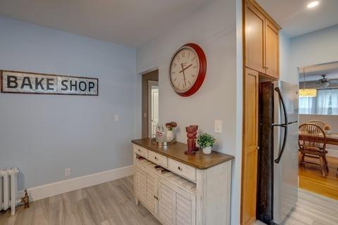 5 Crescent Ave, Stoneham, MA 02180 photo 14