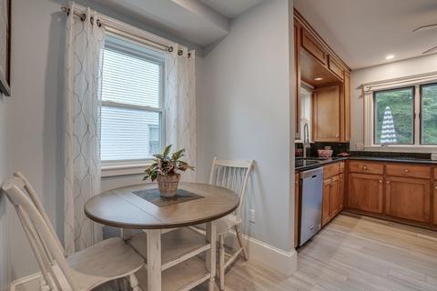 5 Crescent Ave, Stoneham, MA 02180 photo 11