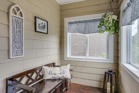 5 Crescent Ave, Stoneham, MA 02180 photo 3