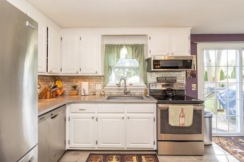 206 Pine Acre Rd, Springfield, MA 01129 photo 9