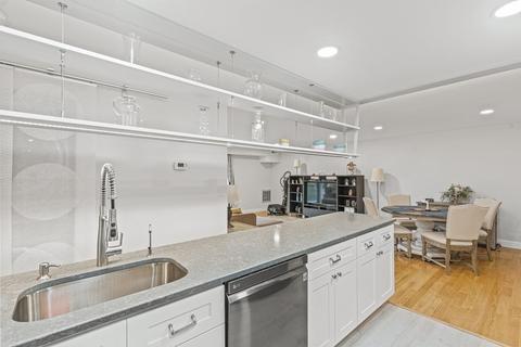 159 Main St #33B, Stoneham, MA 02180 photo 2