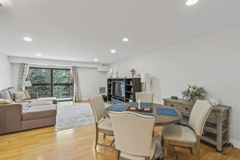 159 Main St #33B, Stoneham, MA 02180 photo 9