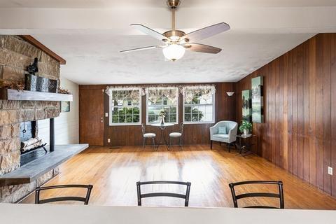 146 Brittany Rd, Springfield, MA 01151 photo 9