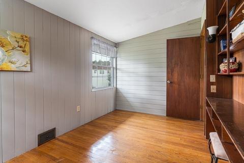 146 Brittany Rd, Springfield, MA 01151 photo 14