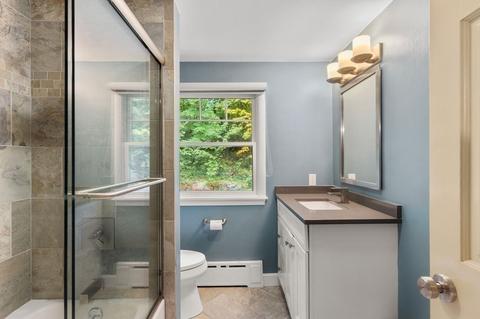 189 Hart St, Beverly, MA 01915 photo 24