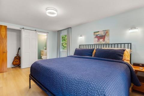 189 Hart St, Beverly, MA 01915 photo 16