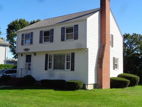 90 Ash St, Danvers, MA 01923 photo 2