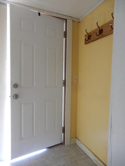 79 East St, Ware, MA 01082 photo 17