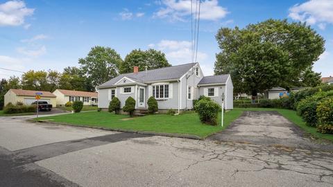 102 Poplar St, Fall River, MA 02724 photo 1