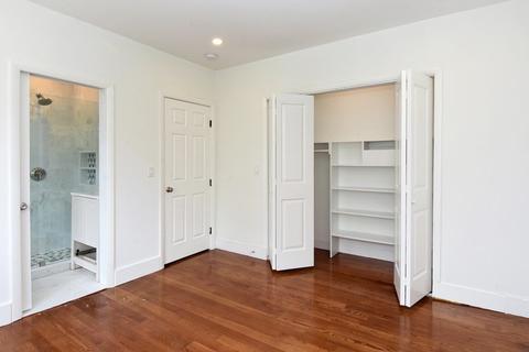 39 Cedar St, Everett, MA 02149 photo 9