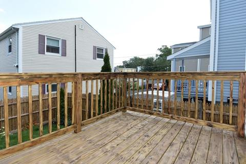 39 Cedar St, Everett, MA 02149 photo 22