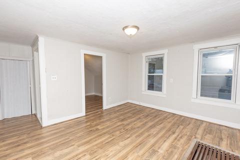 576 Third St, Fall River, MA 02721 photo 16