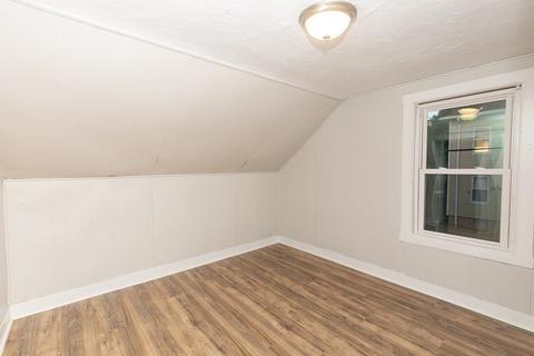 576 Third St, Fall River, MA 02721 photo 14