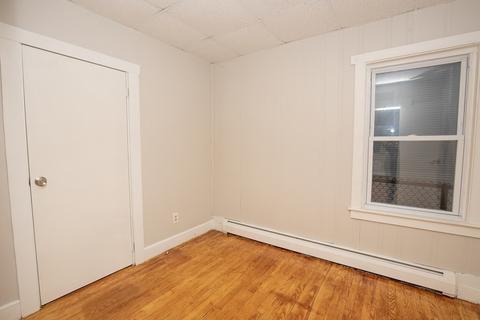 576 Third St, Fall River, MA 02721 photo 9