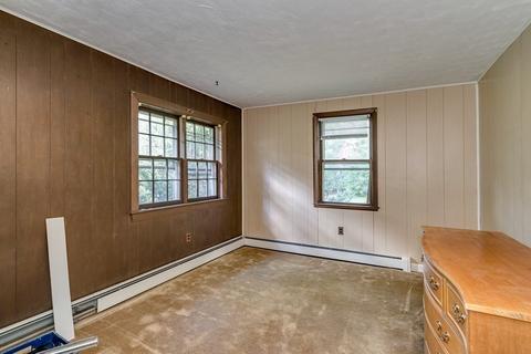 2 Vine St, Franklin, MA 02038 photo 7