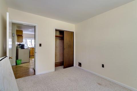 2 Vine St, Franklin, MA 02038 photo 6