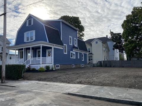 85 Barlow St, Fall River, MA 02723 photo 2