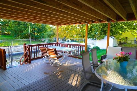 7 Prospect St, Stoneham, MA 02180 photo 2
