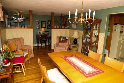 7 Prospect St, Stoneham, MA 02180 photo 15