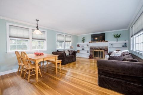 80 Ledgewood Rd, Dedham, MA 02026 photo 8