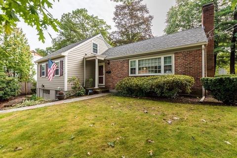80 Ledgewood Rd, Dedham, MA 02026 photo 2
