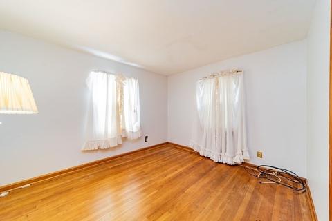868 Grayson Dr, Springfield, MA 01119 photo 13