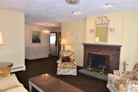 41 Oakes St, Everett, MA 02149 photo 32