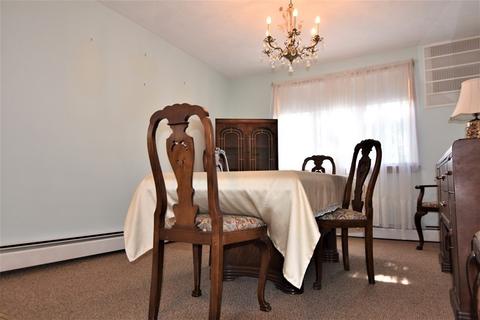 41 Oakes St, Everett, MA 02149 photo 8
