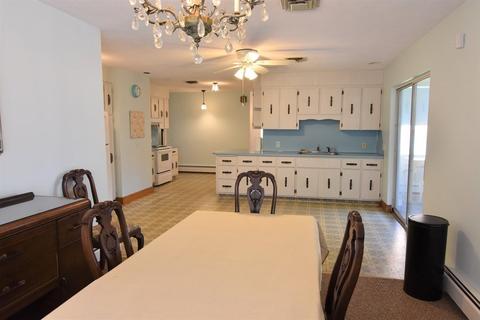 41 Oakes St, Everett, MA 02149 photo 5