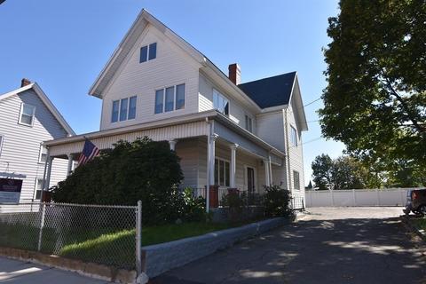 41 Oakes St, Everett, MA 02149 photo 2