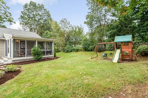 54 Grove St, Reading, MA 01867 photo 35