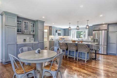 37 Myrtle St, Millis, MA 02054 photo 10