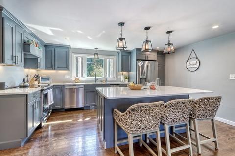 37 Myrtle St, Millis, MA 02054 photo 7