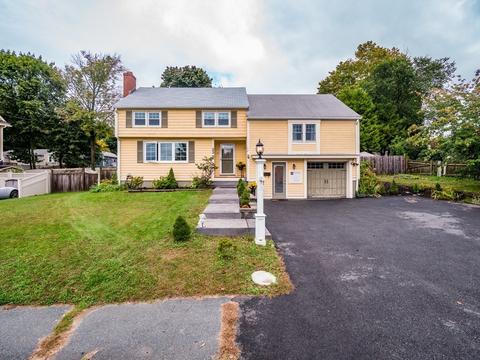 23 Edgemont Ave, Reading, MA 01867 photo 1