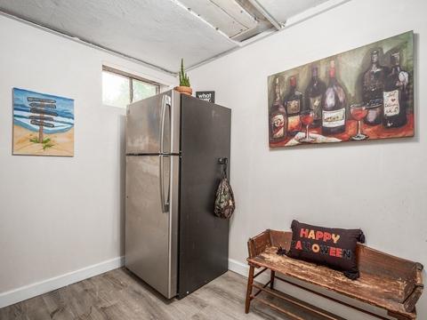 23 Edgemont Ave, Reading, MA 01867 photo 2